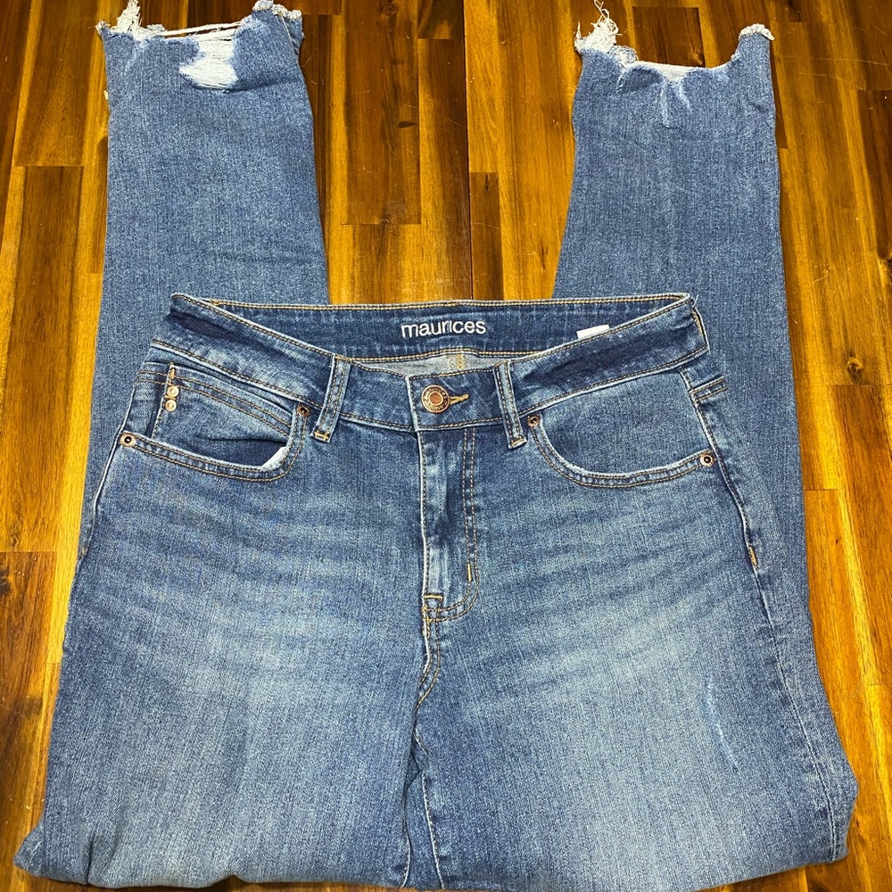Maurices Jeans - Picture 2 of 5